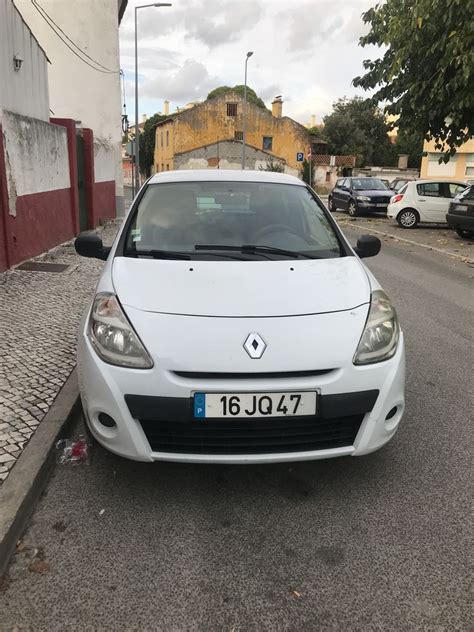 Renault Clio Dci Tomar S O Jo O Baptista E Santa Maria Dos