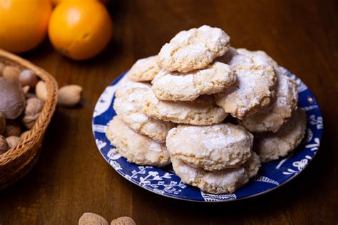 Italijanski kolačići od badema sa pomorandžom Ricciarelli So i