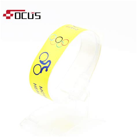 Disposable Mhz Nfc Rfid Thermal Paper Tyvek Wristband For Access