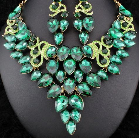 Janefashions Elegant Emerald Green Austrian Cystal Rhinestone Necklace