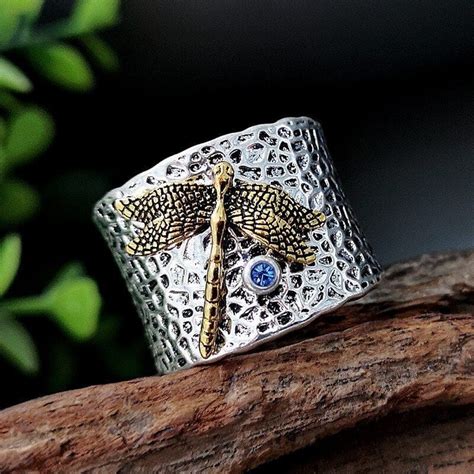 Silver Dragonfly Ring With Blue Diamond Calendarm