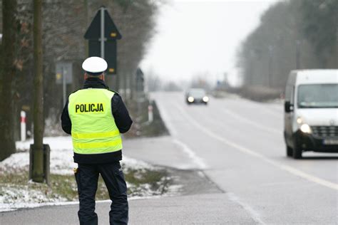 Policja zadba o świąteczne bezpieczeństwo na drogach Kurier Lubelski