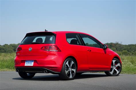 Volkswagen Golf Gti 2015 Automobile All Star Automobile Magazine