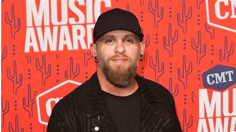 Brantley Gilbert Announces 2024 Off The Rails Tour Q106 3