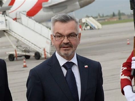 Rosja Ambasador Polski Ewakuowany Z Restauracji