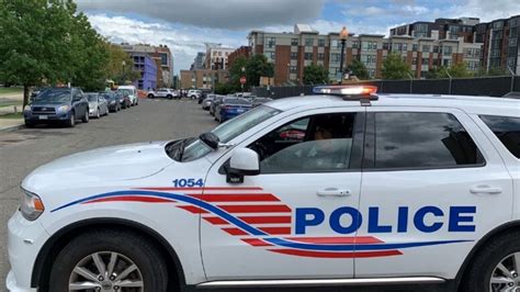 Dc Police Investigating 2 Shootings Within 30 Minutes Of Each Other