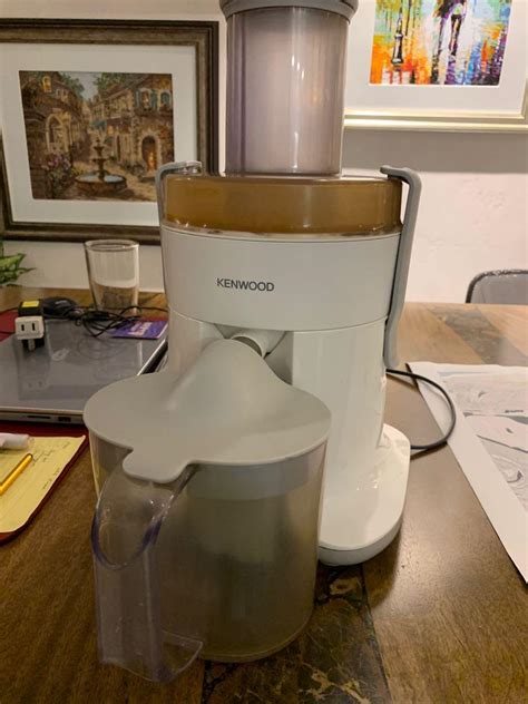 Kenwood Fruit Juicer Tv Home Appliances Kitchen Appliances Juicers