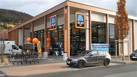 Neue Aldi Filiale In Ebermannstadt Ist Jetzt Eröffnet Nordbayern