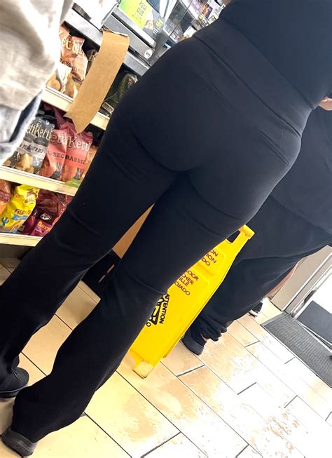 Nice On Latina Spandex Leggings Yoga Pants Forum