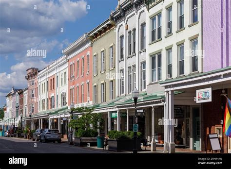 Shops and cafes and restaurants, portico covered sidewalks in Stockade ...