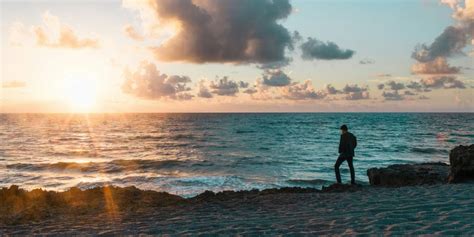 Pantai Siring Kemuning Daya Tarik Lokasi Dan Harga Tiket