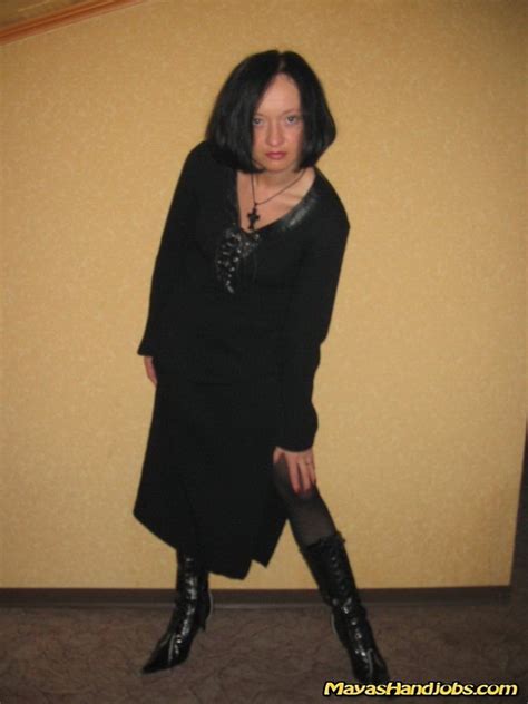 Solo Chick Maya Stripping And Showing Off Her Pussy Photos