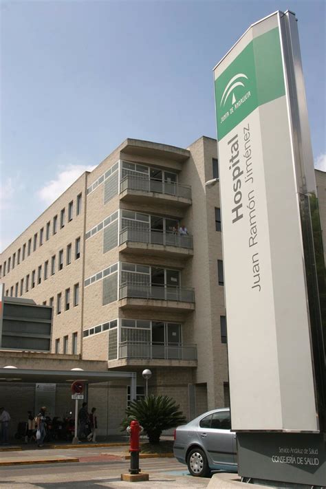 La unidad de Cirugía Vascular del hospital Juan Ramón Jiménez de Huelva