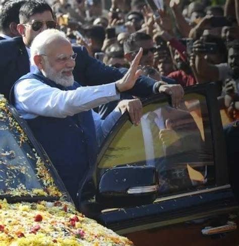 PM Modi Arrives In K Taka Holds Roadshow In Mandya Details IBTimes