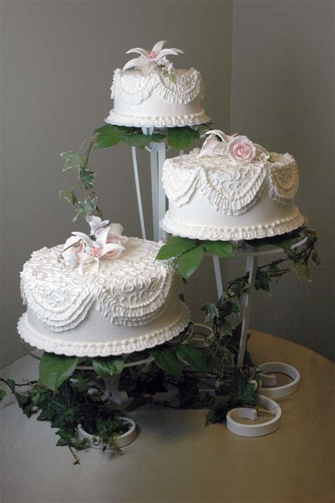 Victorian Lace Wedding Cake Wedding Cake Tasting White Wedding Cakes