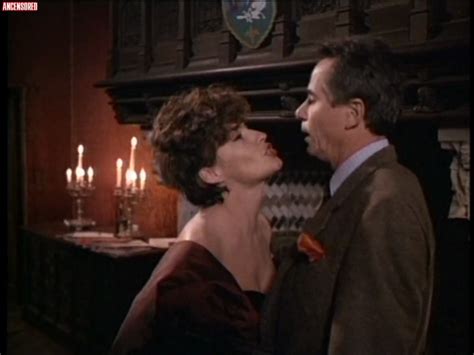 Голая Патрисия Millardet в Hot Chocolate