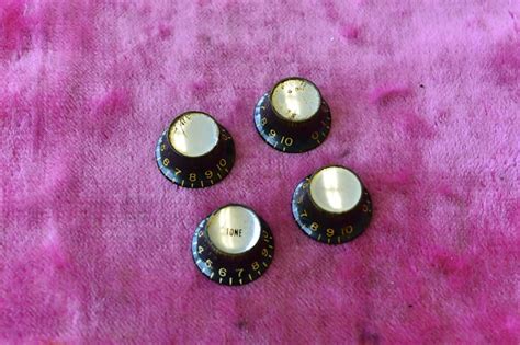 Vintage 1960 S Gibson Black Reflector Knob Set Reverb Canada