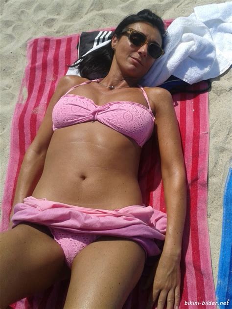 Sexy Milf Im Bikini Das Bikini Bilder Album