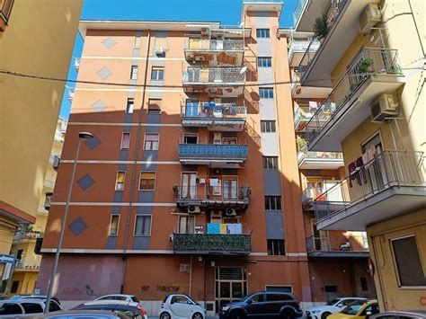 Vendita Appartamento Salerno Quadrilocale In Via Fratelli Buono