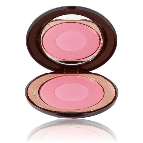 Charlotte Tilbury Cheek To Chic Blusher – Love Glow – London Loves Beauty