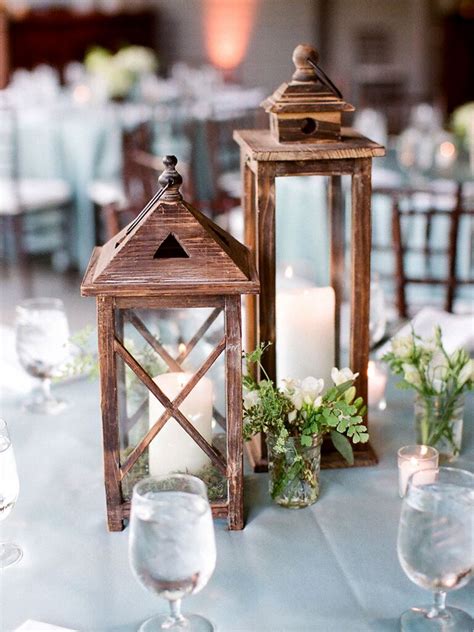 15 Lantern Wedding Centerpiece Ideas For Your Reception