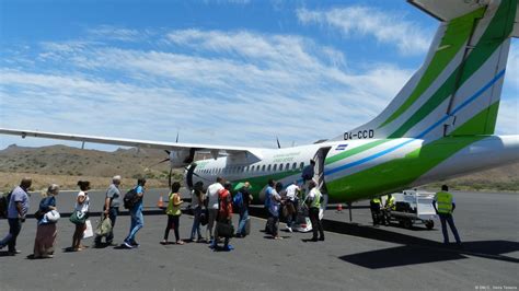 Governo cabo verdiano propõe regulamentar emigração na CPLP DW 28