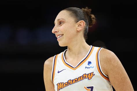 Diana Taurasi Returns To Mercury For 19th Season On Multi Year Contract