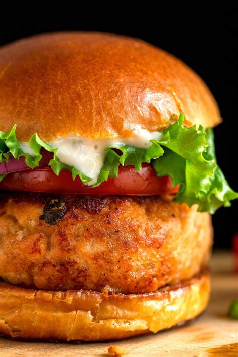 Salmon Burgers Recipe Recipe Recipes Salmon Burger Recipe Delicious Burgers