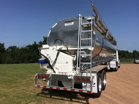 Paddle Wagon Feed Trailer Ledwell Manufactured Feed Trailers