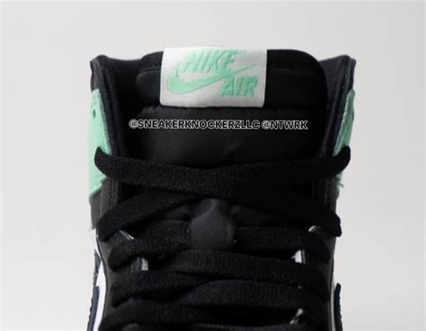 Air Jordan 1 High OG Green Glow DZ5485-130