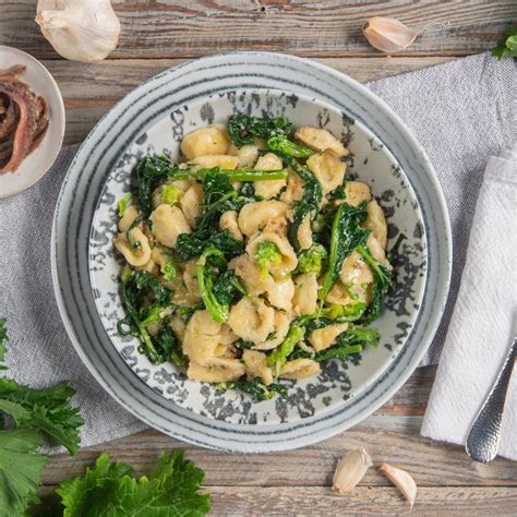 Orecchiette Con Cime Di Rapa La Ricetta Di Sonia Peronaci