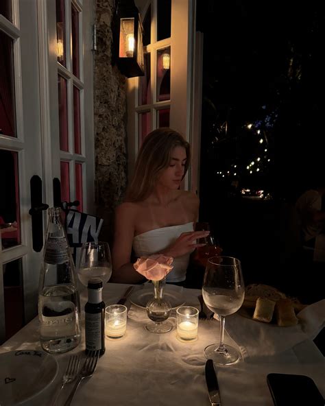 Morena (@morenabradas) • Instagram photos and videos