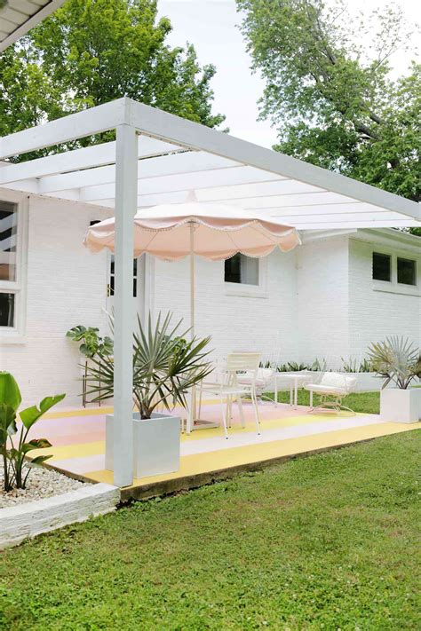 36 Concrete Patio Ideas to Elevate Your Backyard Design