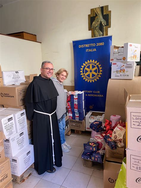 Il Rotary Costa Neroniana Dona Generi Alimentari Alla Caritas Di Anzio