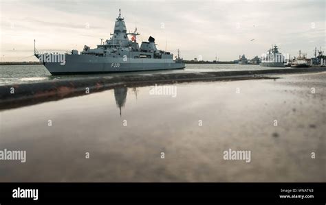 Wilhelmshaven Germany 06th Sep 2019 The Hamburg Frigate Departs