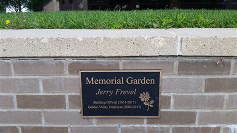 Outdoor Plaques | Image Gallery