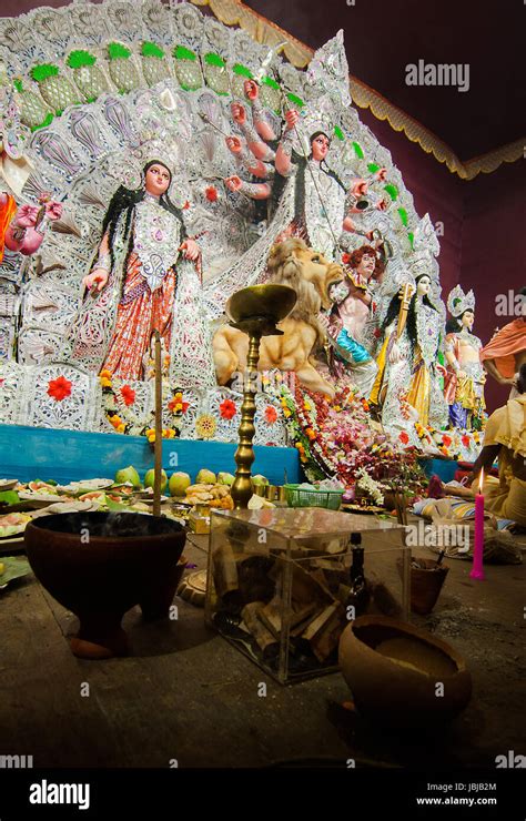 Decoration Durga Puja Ceremony Pandal Hi Res Stock Photography And