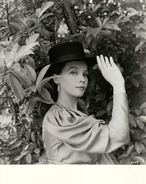 DOCTOR'S DILEMMA, THE (1958) Leslie Caron by Cecil Beaton - 2 - WalterFilm