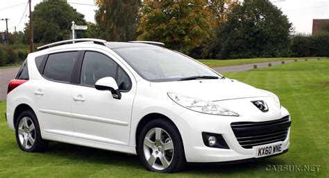 Peugeot 207 SW Sport HDi 92 Review Road Test 2010