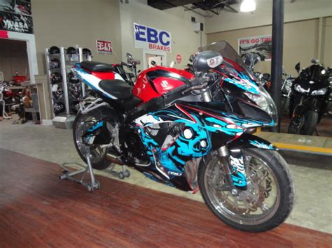 2007 SUZUKI GSXR 600 CUSTOM...GSXR-GSXR600 CUSTOM LOOK-EXTRAS