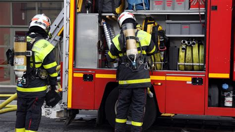 Sept Enfants Et Leur Mère Meurent Dans Lincendie De Leur Maison Dans Laisne