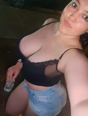 On Or Off Bandicam 2022 03 03 22 16 17 168 Porn Pic