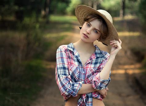 Women Shirt Portrait Blue Eyes 1080p Hat Brunette Short Hair