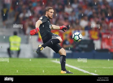 Madrid, Spain. 14th Oct, 2017. Jan Oblak (Atletico) Football/Soccer ...