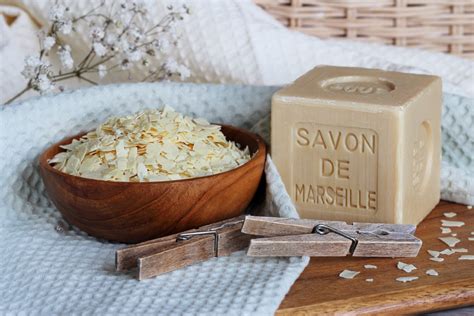 Savon De Marseille Utilisations Et Astuces Pour L Utiliser La