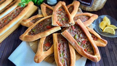 Kıymalı pide tarifi