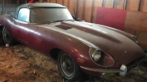 Good Car Great Staging 1969 Jaguar E Type Roadster Abandoned Cars