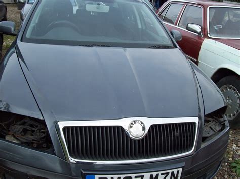 Maska Pokrywa Silnika Skoda Octavia Ii Lf J R