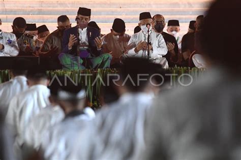 Zikir Kebangsaan Tahun Indonesia Merdeka Antara Foto