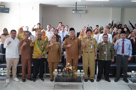 Pertama Di Jawa Timur Bank Jatim Bersama Rsud Srengat Launching